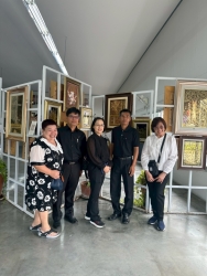 LINE_ALBUM_ดูงานศูนย์ศิลปชีพบางไทร จ_พระนครศรีอยุธยา_251124_59.jpg - โครงการเทิดทูล ชาติ ศาสนา พระมหากษัตริย์ รวมพลังแห่งความภัคดีของประชาชนเทศบาลตำบลสันป่าตอง  | https://www.sanpatong.go.th